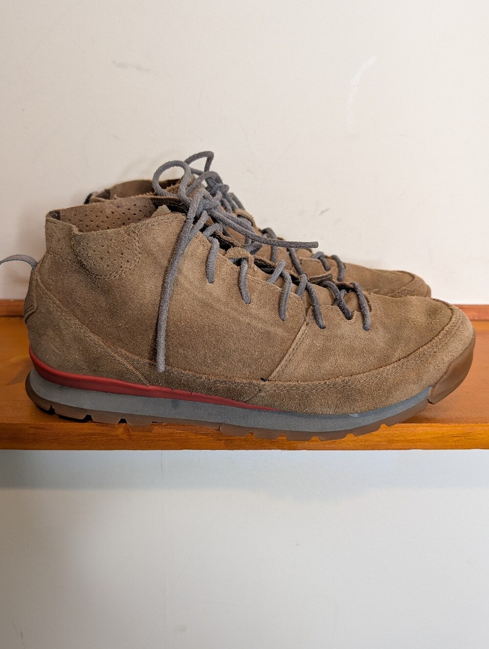 The North Face Back-To-Berkeley Redux Chukka Tan Suede Boots Men's 8